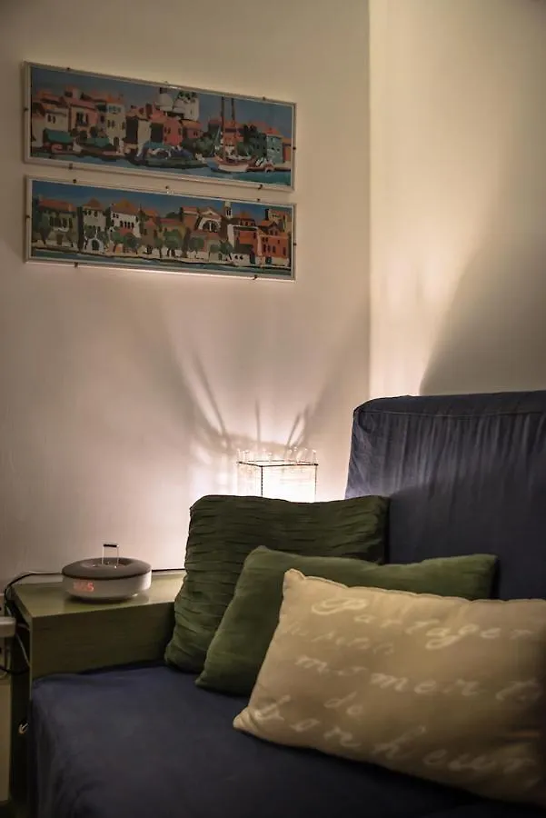 Mansardina - 1 Min From Accademia - Duplex Stylish And Cosy Apartment Venice 0*,