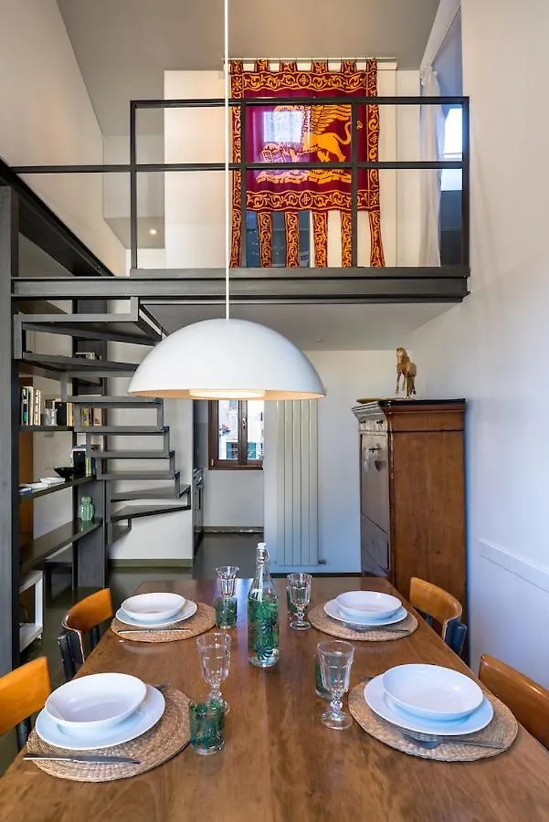 Mansardina - 1 Min From Accademia - Duplex Stylish And Cosy Apartment Venice