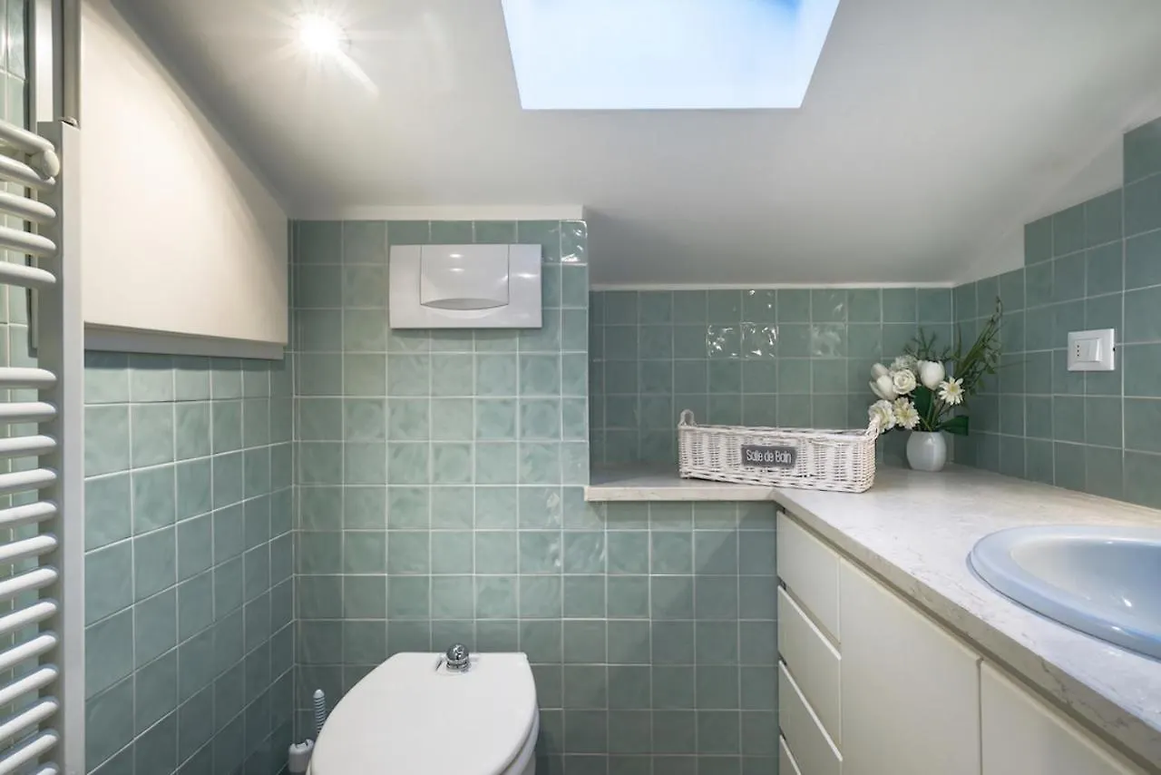 Mansardina - 1 Min From Accademia - Duplex Stylish And Cosy Apartment Venice