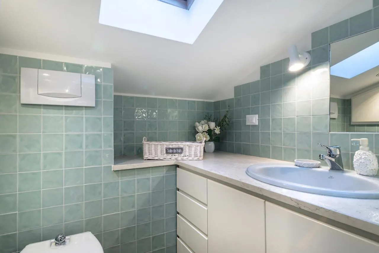 Mansardina - 1 Min From Accademia - Duplex Stylish And Cosy Apartment Venice